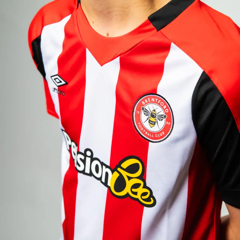 23/25 Brentford Junior Home Shirt THIAGO 9