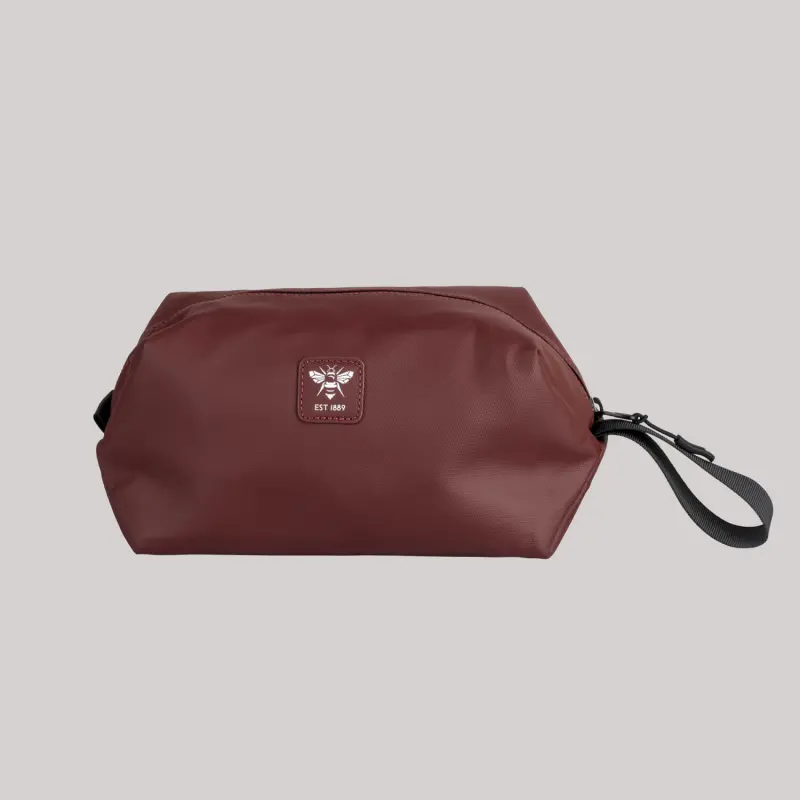 Oxford & Cambridge Earth Red lined Wash Bag Collection - Brentford Football Shirts & Shoes